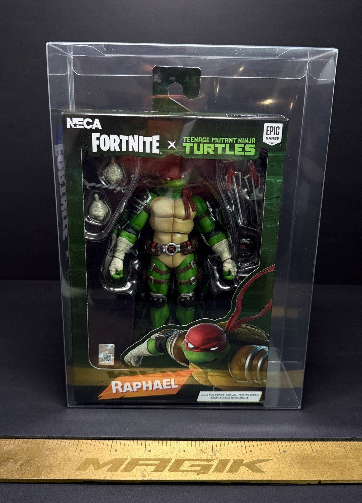 RARE NECA FORTNITE X TEENAGE MUTANT NINJA TURTLES RAPHAEL 7” Figure