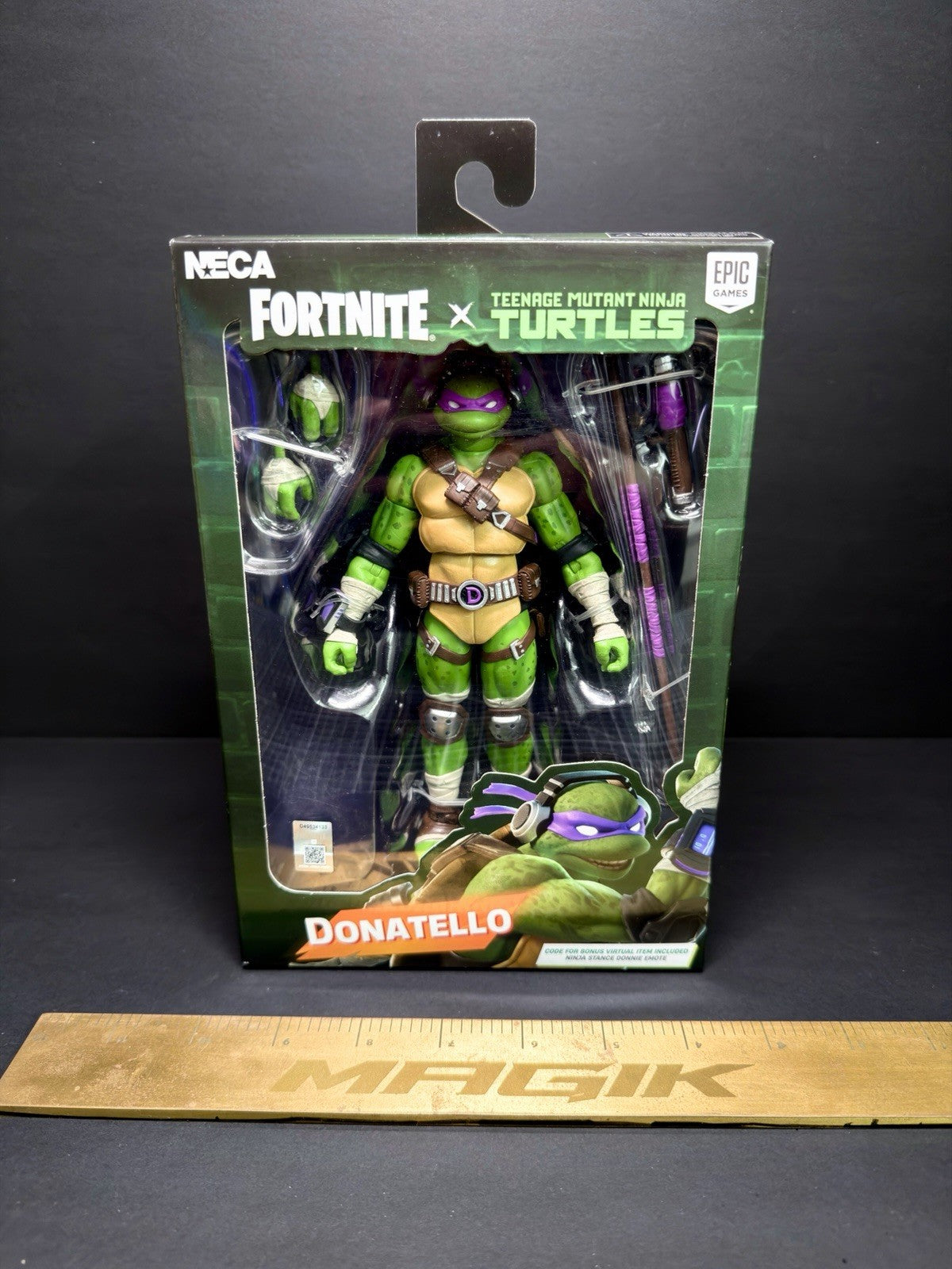 RARE NECA FORTNITE X TEENAGE MUTANT NINJA TURTLES DONATELLO 7” Figure