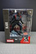 Marvel 1:6th Scale Collectible CHASE Red Platinum Edition BLADE BY MCFARLANE