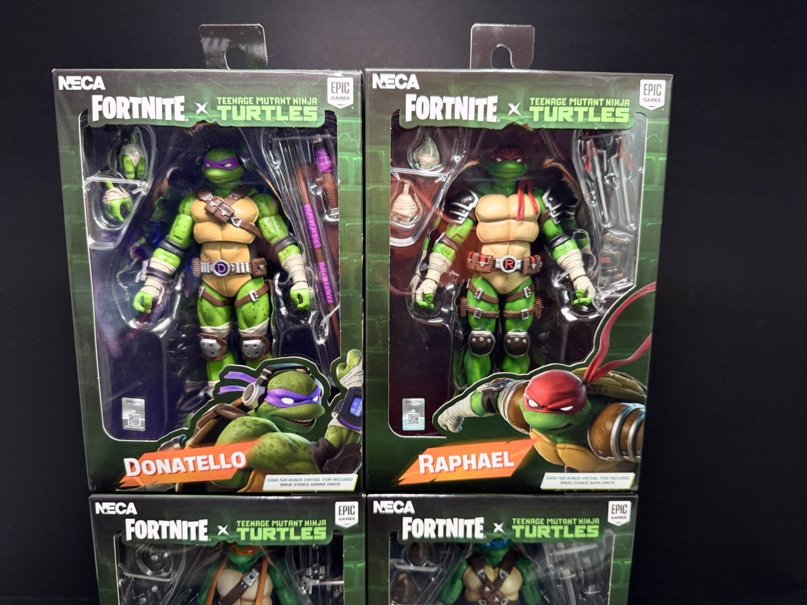 NECA Fortnite x TMNT Boxed 4-Figure Set Leonardo Raphael Michelangelo Donatello