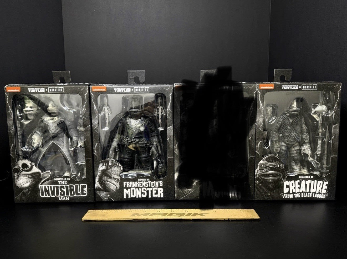 NECA TMNT Universal Monsters Black & White Figure Lot - Leo Don Raph 3 Pack 
