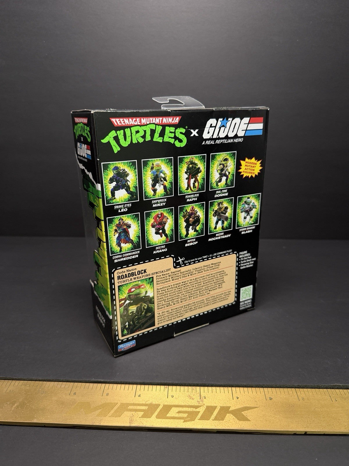 Teenage Mutant Ninja Turtles X G.I. Joe Roadblock X Raph Action Figure PLAYMATES