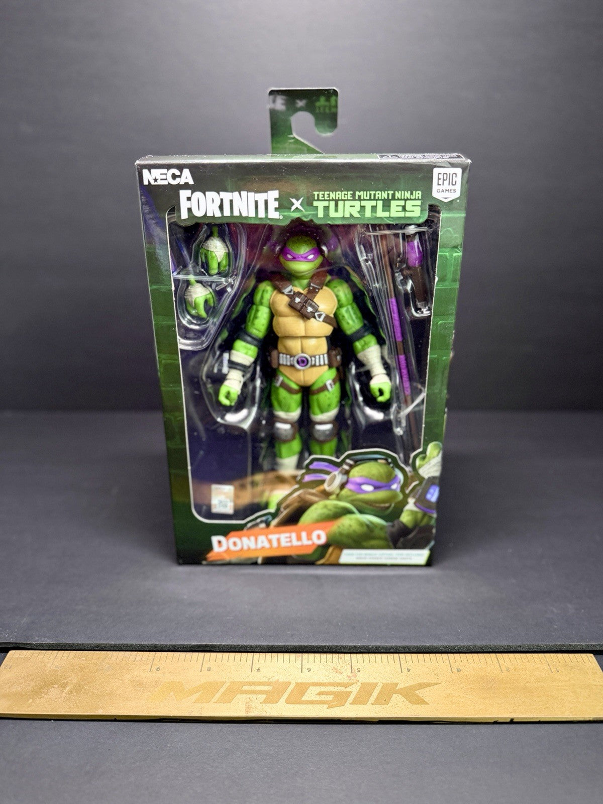 NECA Fortnite x TMNT Boxed 4-Figure Set Leonardo Raphael Michelangelo Donatello