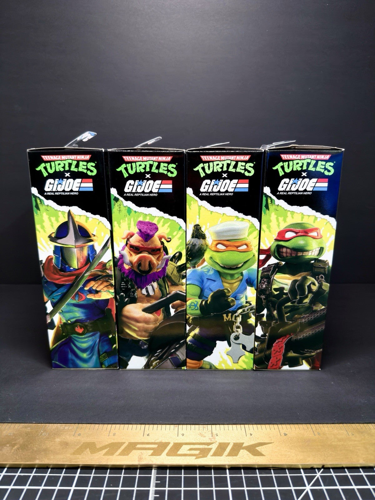 Teenage Mutant Ninja Turtles X G.I. Joe Roadblock X Raph Action Figure PLAYMATES