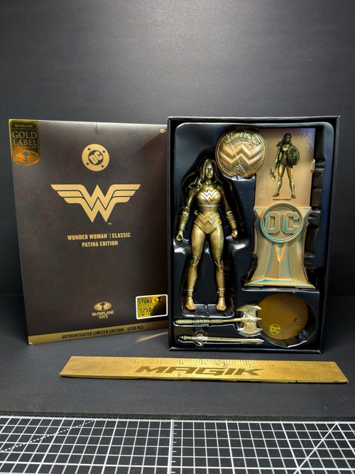 DC Multiverse Classic 7"Figure Exclusive Wonder Woman Patina Edition Gold Label