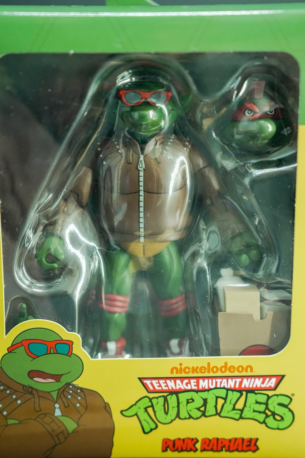 Teenage Mutant Ninja Turtles TMNT Punk Raphael Cartoon Action Figure NECA