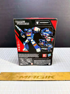 R.E.D. Transformers Generations Series Soundwave 6" Figure Exclusive