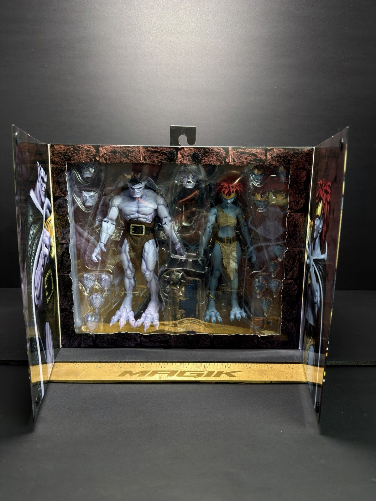 GOLIATH AND DEMONA NECA GARGOYLES VOWS ULTIMATE ACTION FIGURE 2 PACK NIB DISNEY