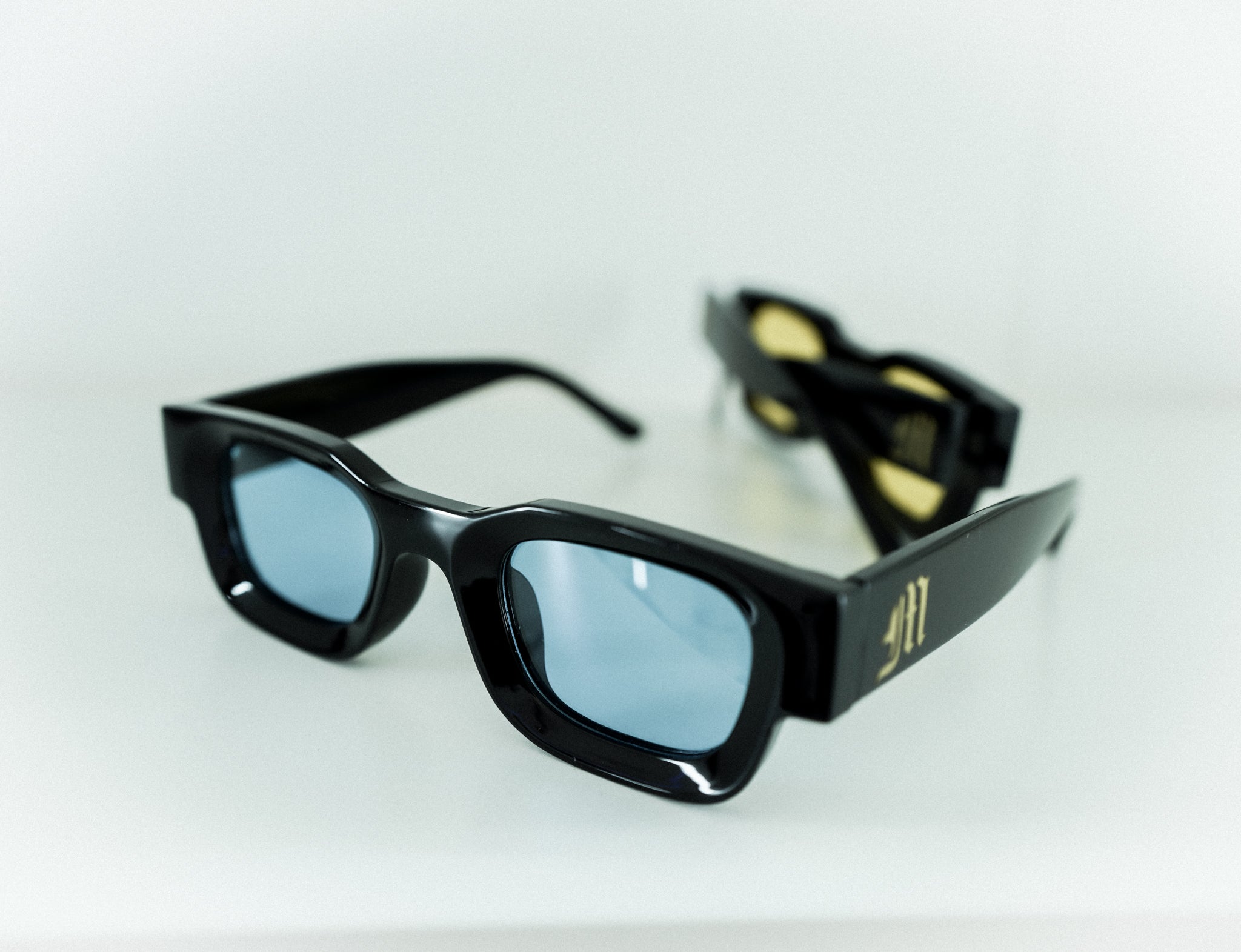 THE WINNER FRAMES - V1