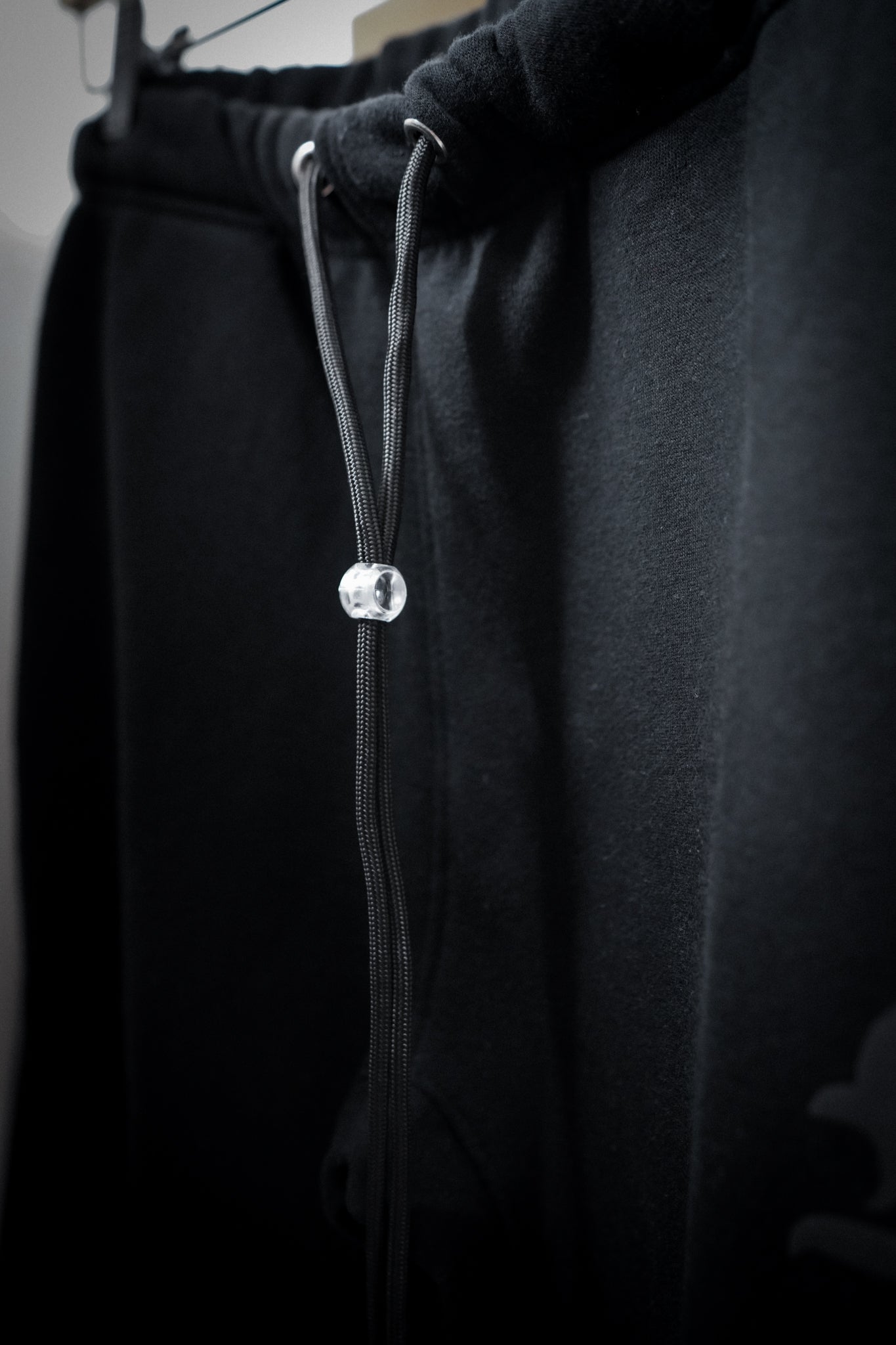 STANDARD EMBELM SWEATPANT - ONYX BLACK