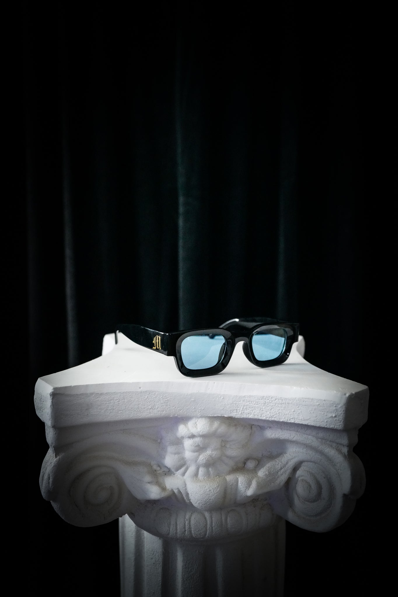THE WINNER FRAMES - V1
