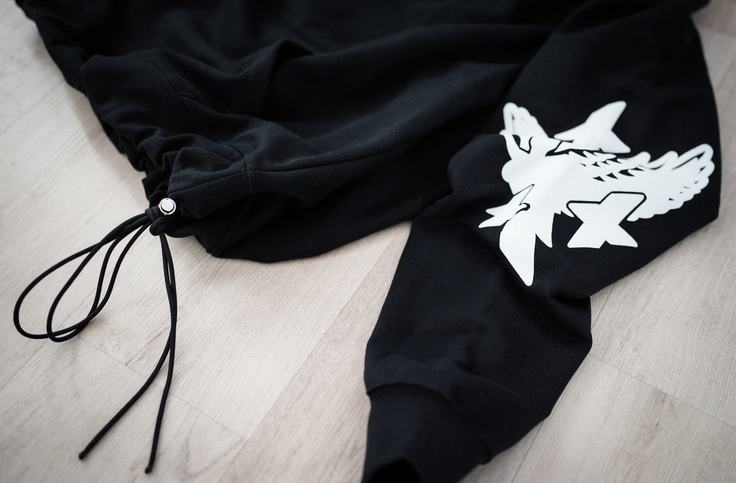 VICTORY HOODIE - BLK/WHITE