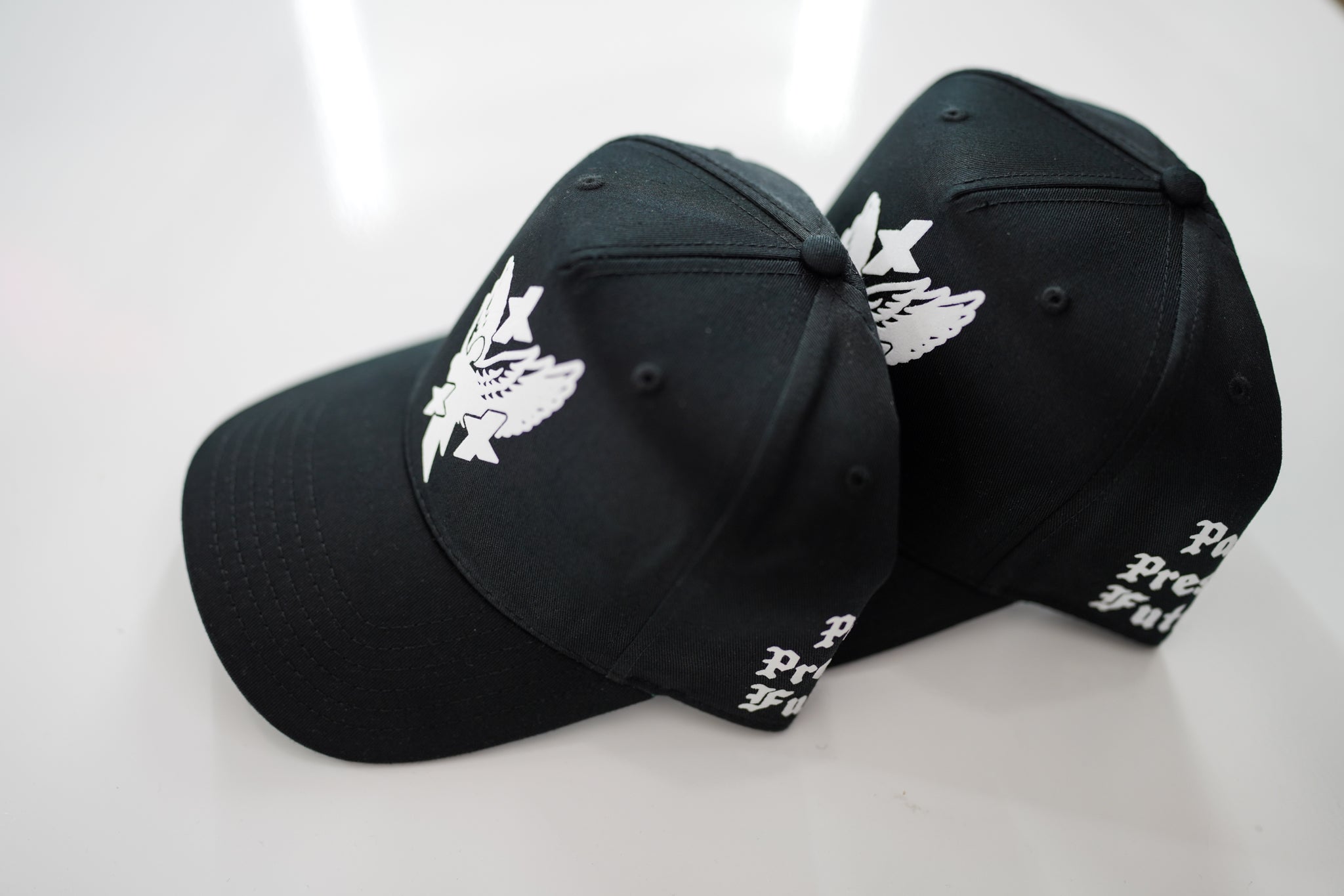 VICTORY SNAPBACK HAT