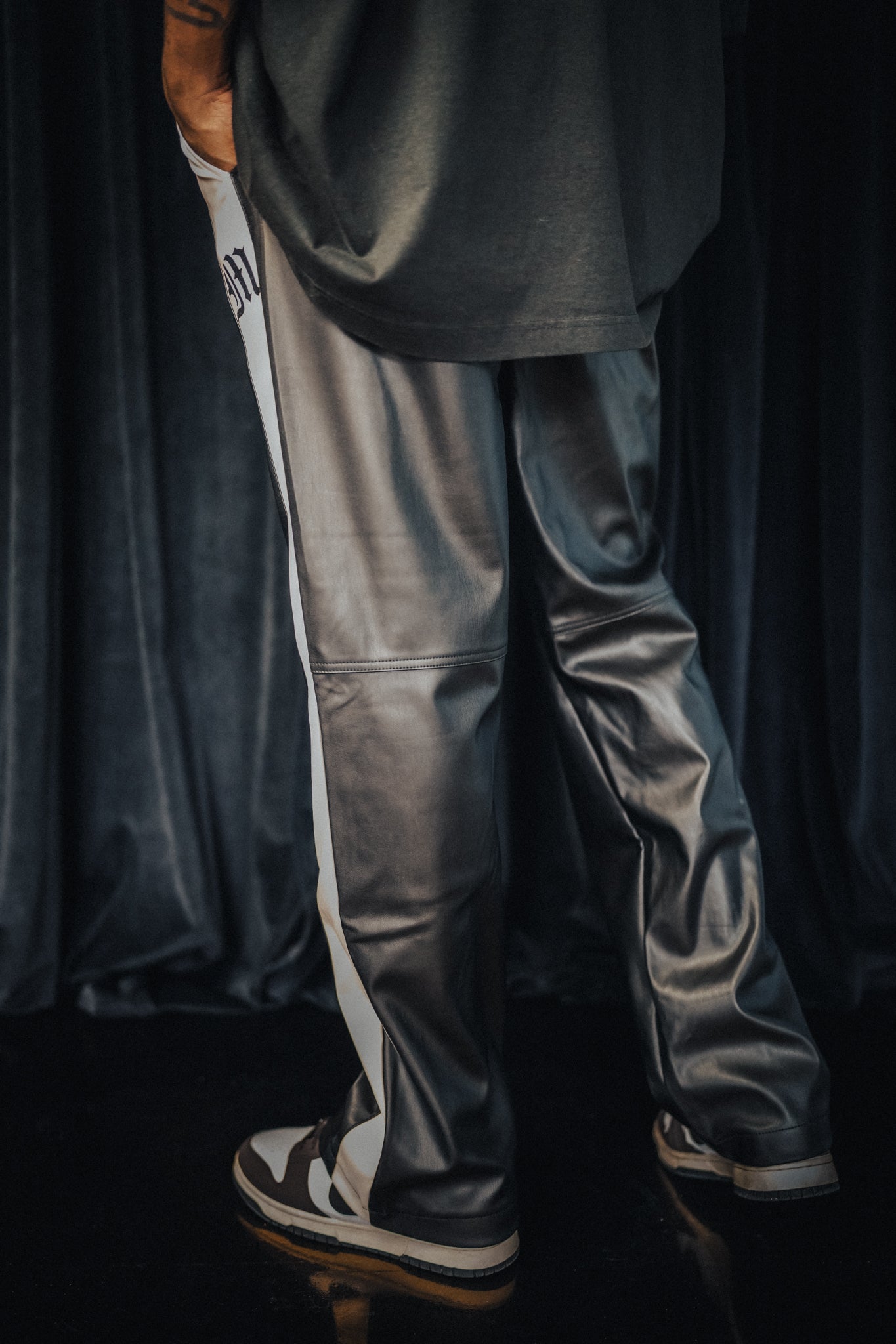 HALO PANT - LEATHER BLACK/IVORY
