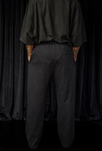 THE CLASSIC SWEATPANT - PURE BLACK/GOLD