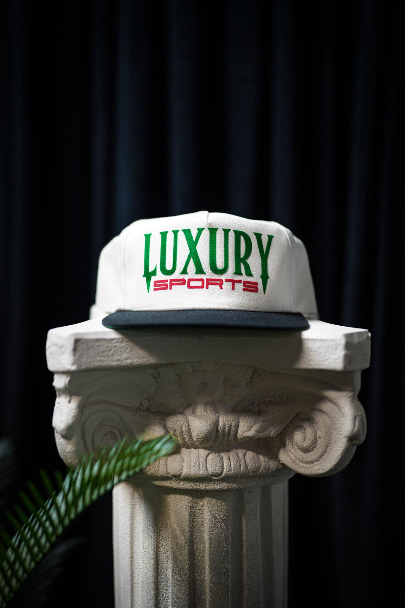 LUXURY SPORTS SNAPBACK - ALPINE