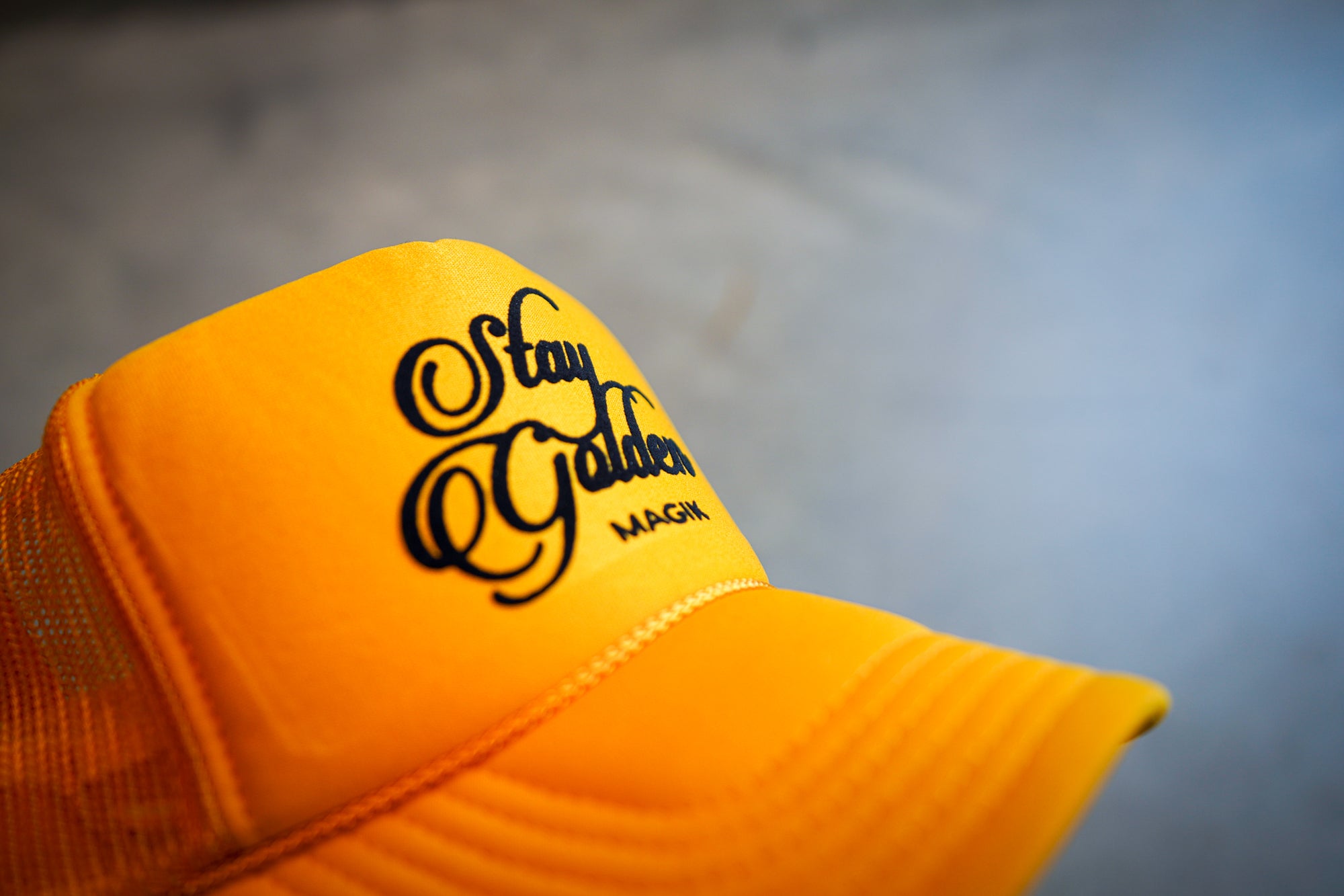 STAY GOLDEN TRUCKER - GLDN/BLK