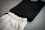 EMBLEM STANDARD TEE - ONYX BLACK