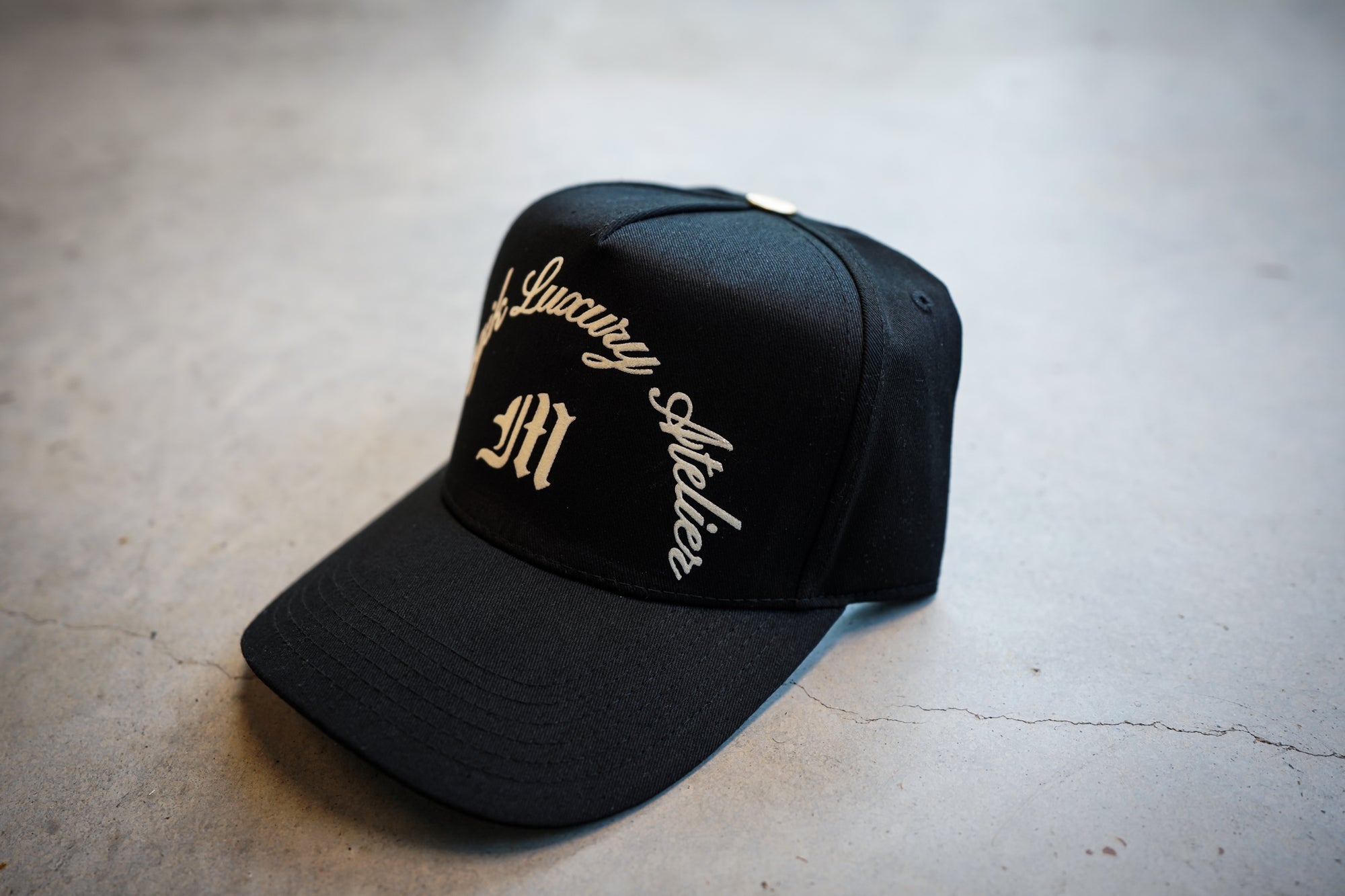 CLASSIC ATELIER SNAPBACK - ONYX/IVORY