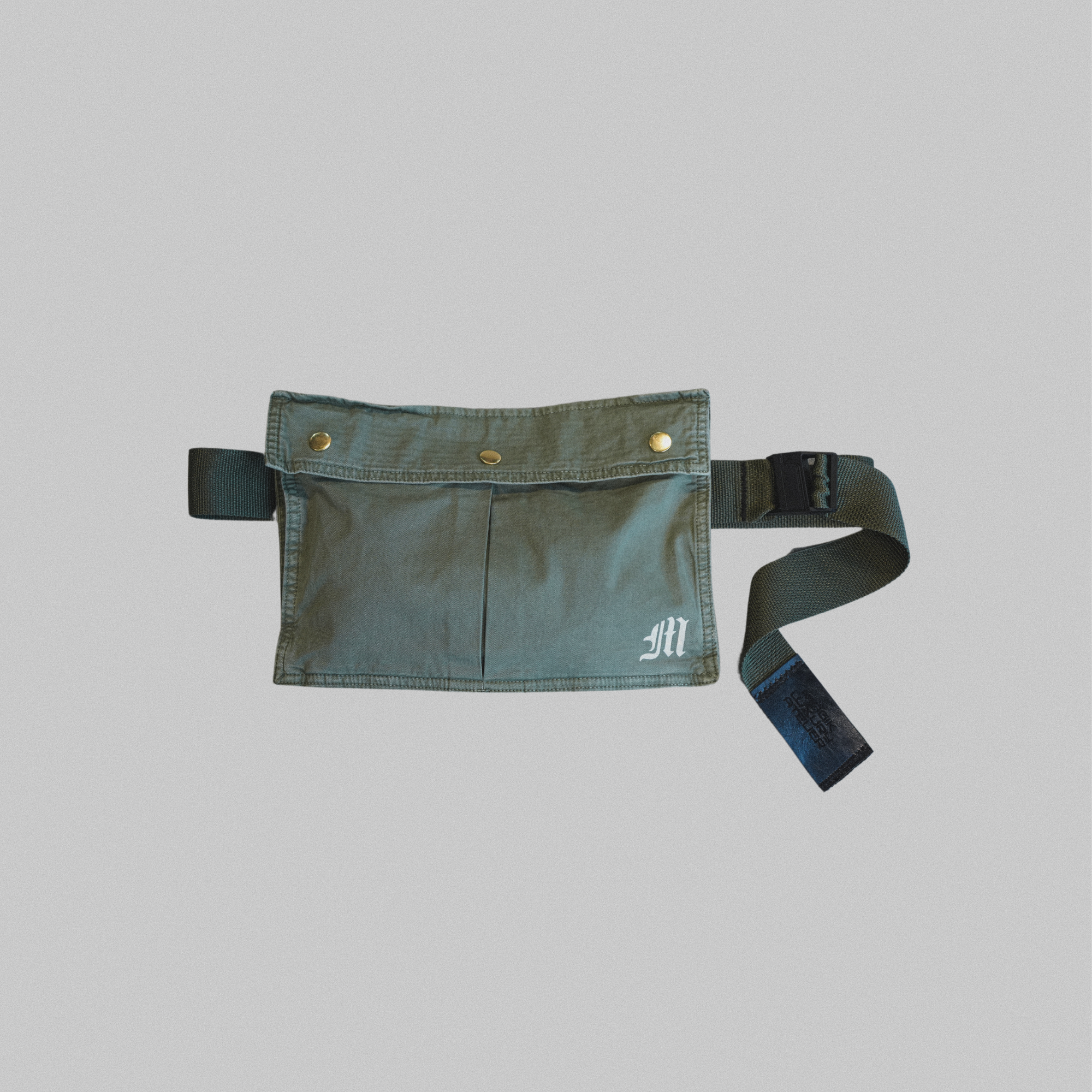 RARE CAPSULE TRAVEL BAG