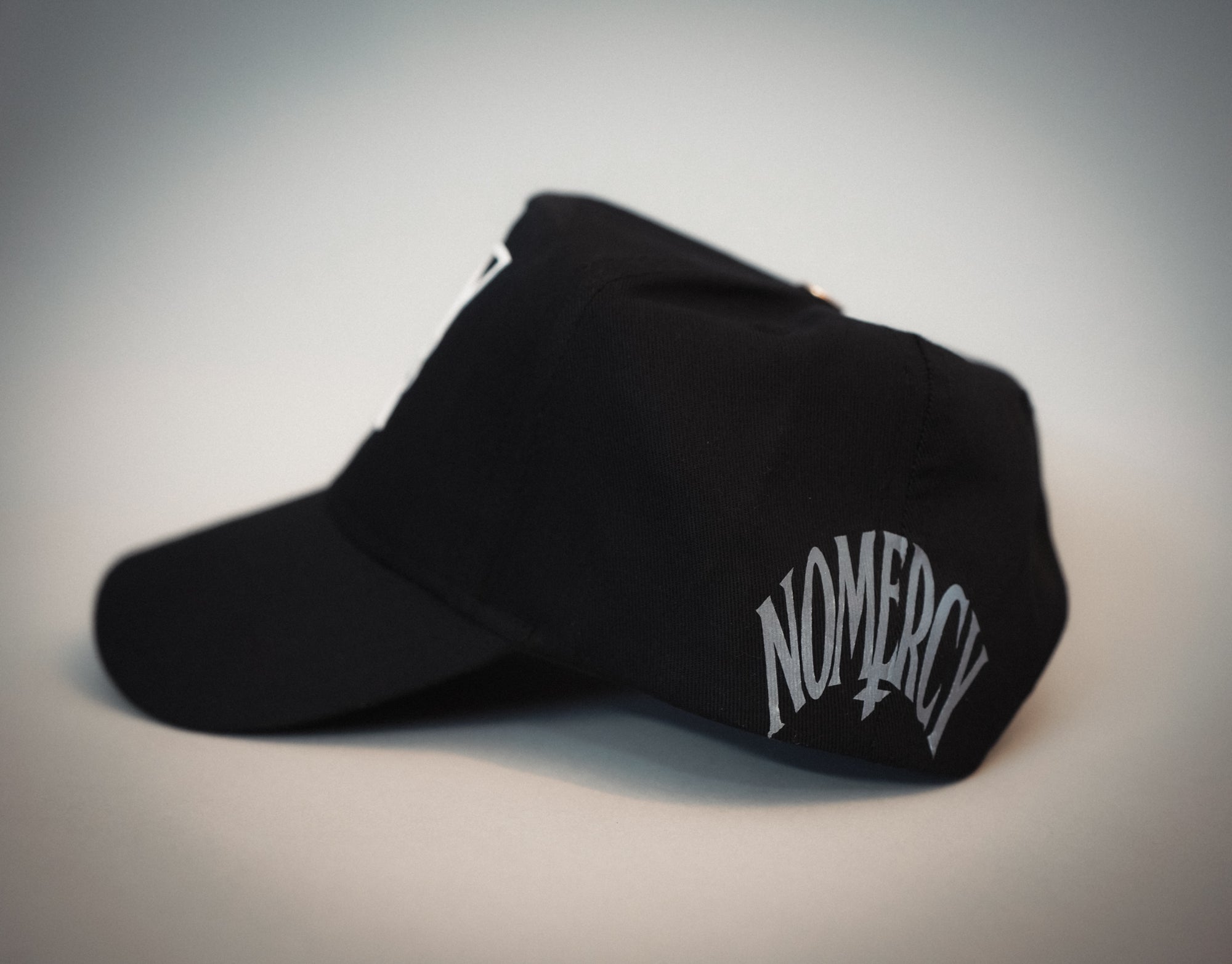 NO MERCY SNAPBACK - BLACK/WHITE