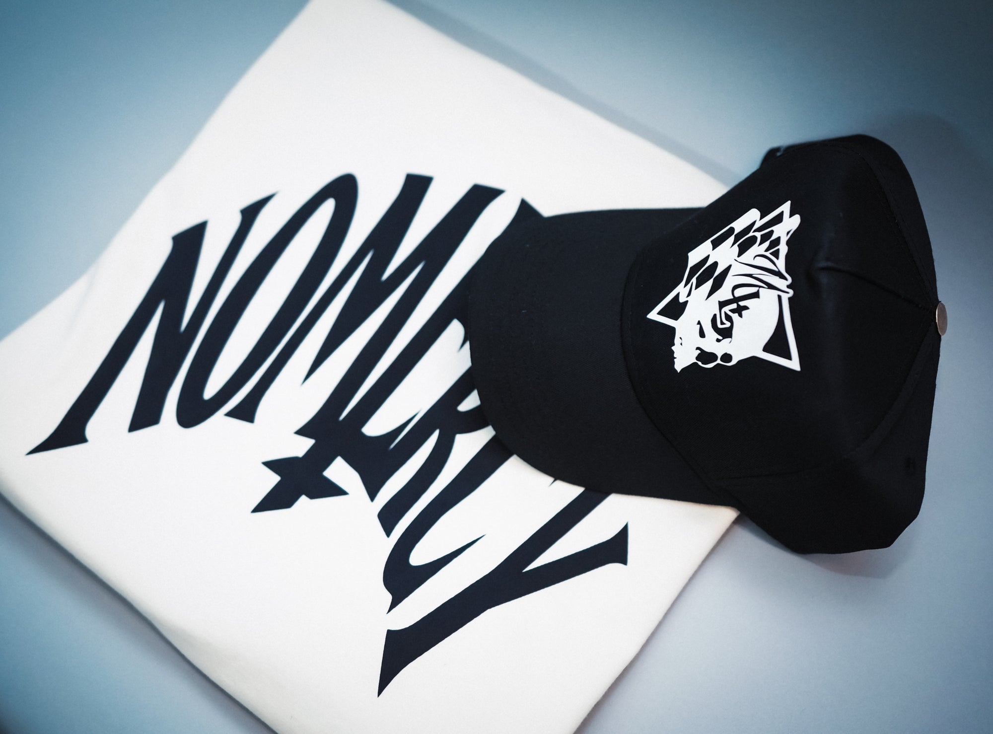 NO MERCY TEE - IVORY/BLACK