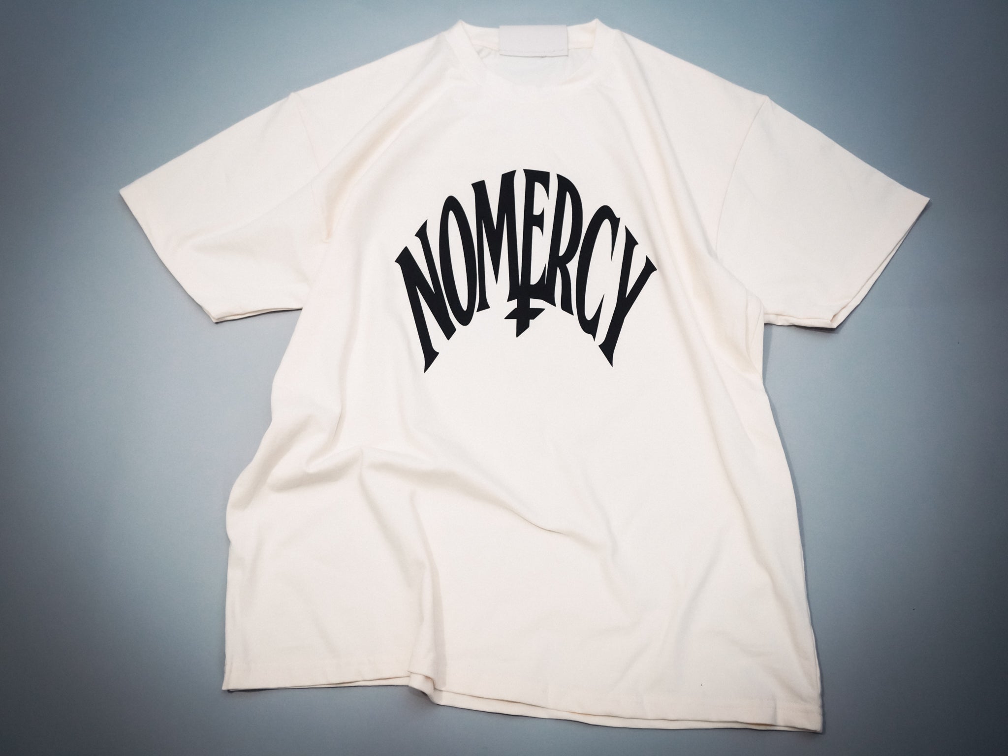NO MERCY TEE - IVORY/BLACK
